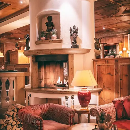 Wellnessresidenz Alpenrose 4*