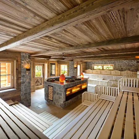 Wellnessresidenz Alpenrose 4*