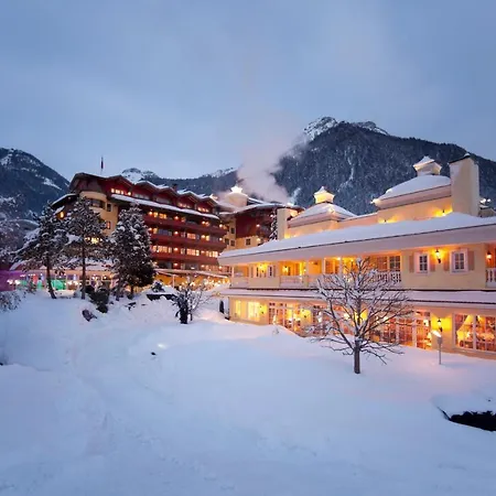 Wellnessresidenz Alpenrose מלון 4*