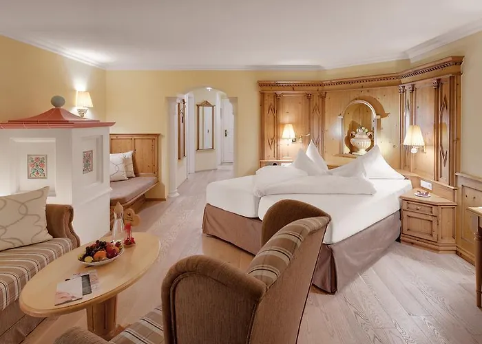 Hotel Wellnessresidenz Alpenrose 4*