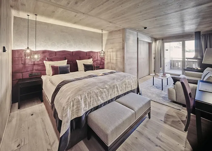 Hotel Wellnessresidenz Alpenrose 4*