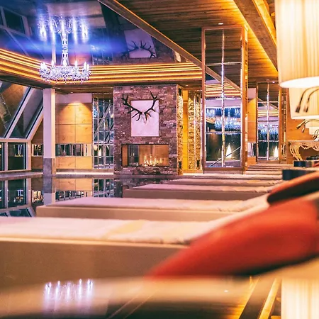 Отель Wellnessresidenz Alpenrose Маурах