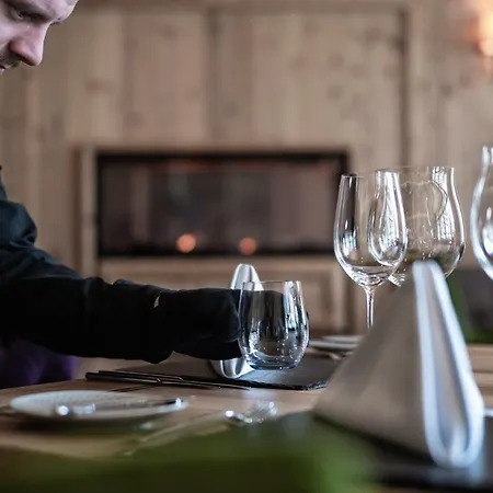 Wellnessresidenz Alpenrose 4* Маурах